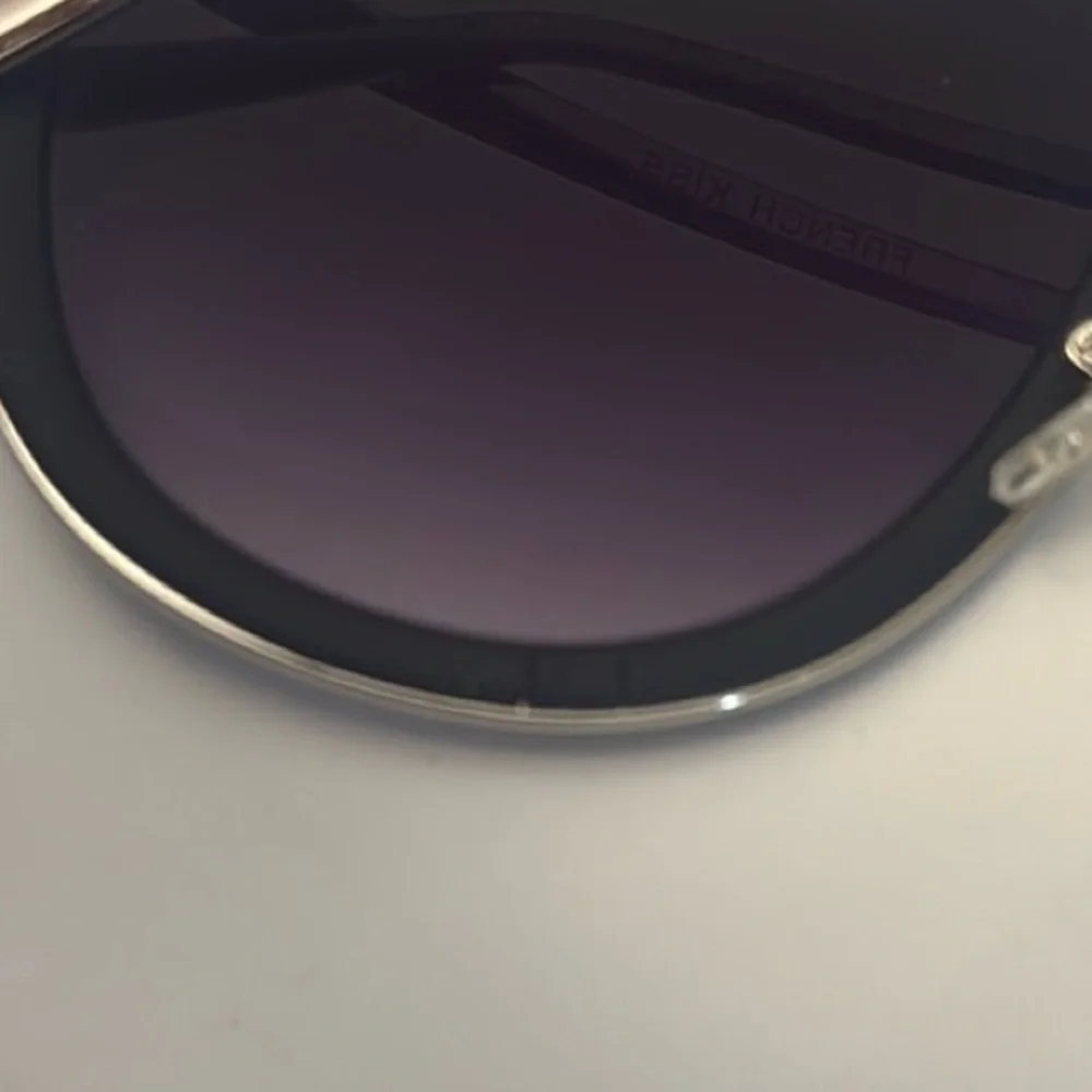 Quay Australia Black Cat-Eye Sunglasses